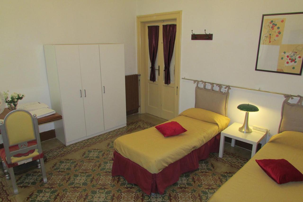 בארי Guesthouse City Center מראה חיצוני תמונה